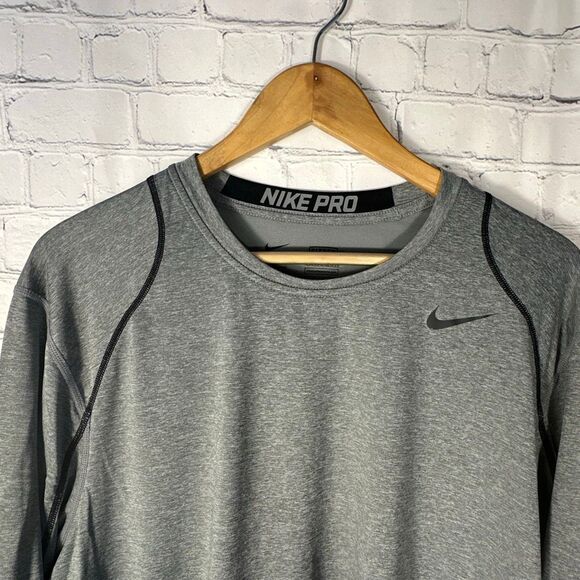 Nike Pro Shirt Men’s XL Gray Fitted Long Sleeve Dri Fit Shirt - Picture 3 of 9